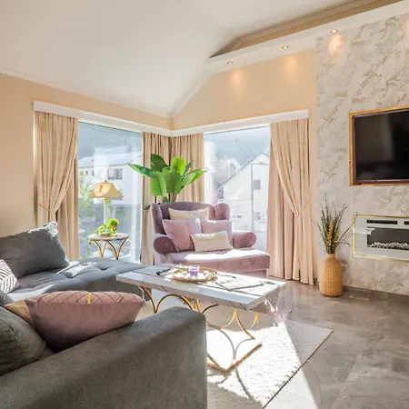 3br Near Luxembourg Airport & Apartment *