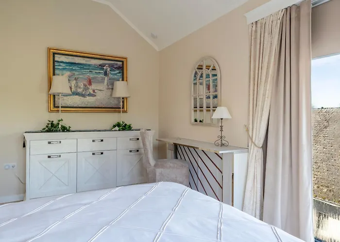 3br Near Luxembourg Airport & דירה Walferdange